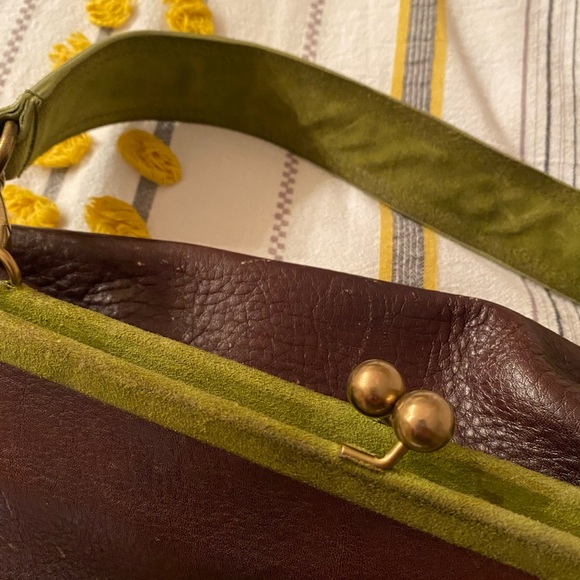 Miu Miu green/brown leather and suede kiss lock frame vintage purse clutch - Picture 11 of 15